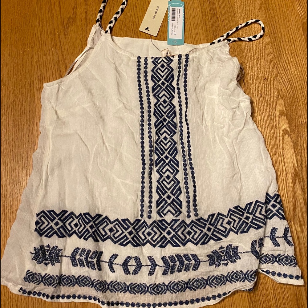 Skies are Blue detailed embroidered top